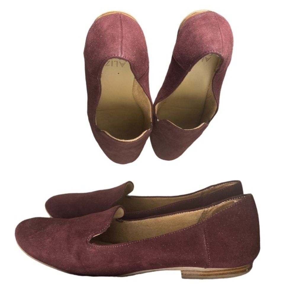 NATURALIZER burgundy flats // Wms 8
